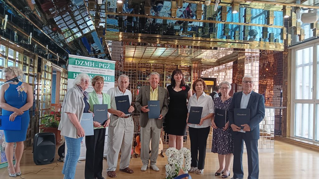 1000011885-1024×576 1000011885-1024×576