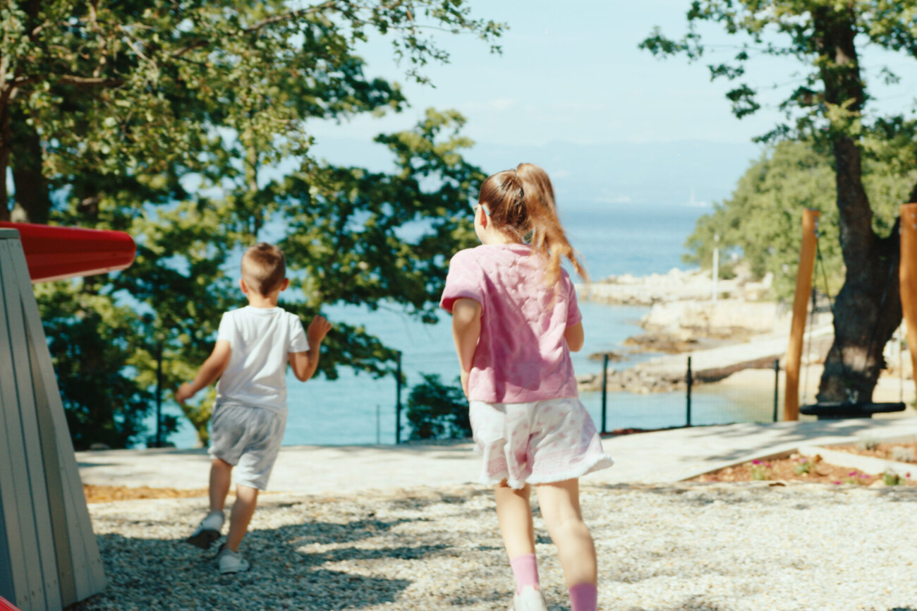 Hobotnica na kopnu_tematsko dječje igralište_kamp Glavotok_proizvođač Redox-7 Hobotnica na kopnu_tematsko dječje igralište_kamp Glavotok_proizvođač Redox-7