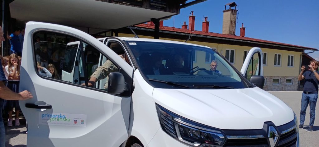 IMG-a2ee06bf135ace29ee1e0ca04ab1d3fa-V-1024×473