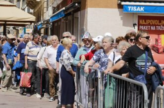 Gastrofešta Rijeka Sv. Vid rižot s lignjama