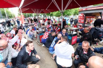 Berlin: Počelo navijačko ludilo pored Fan zone blizu Brandenburških vrata