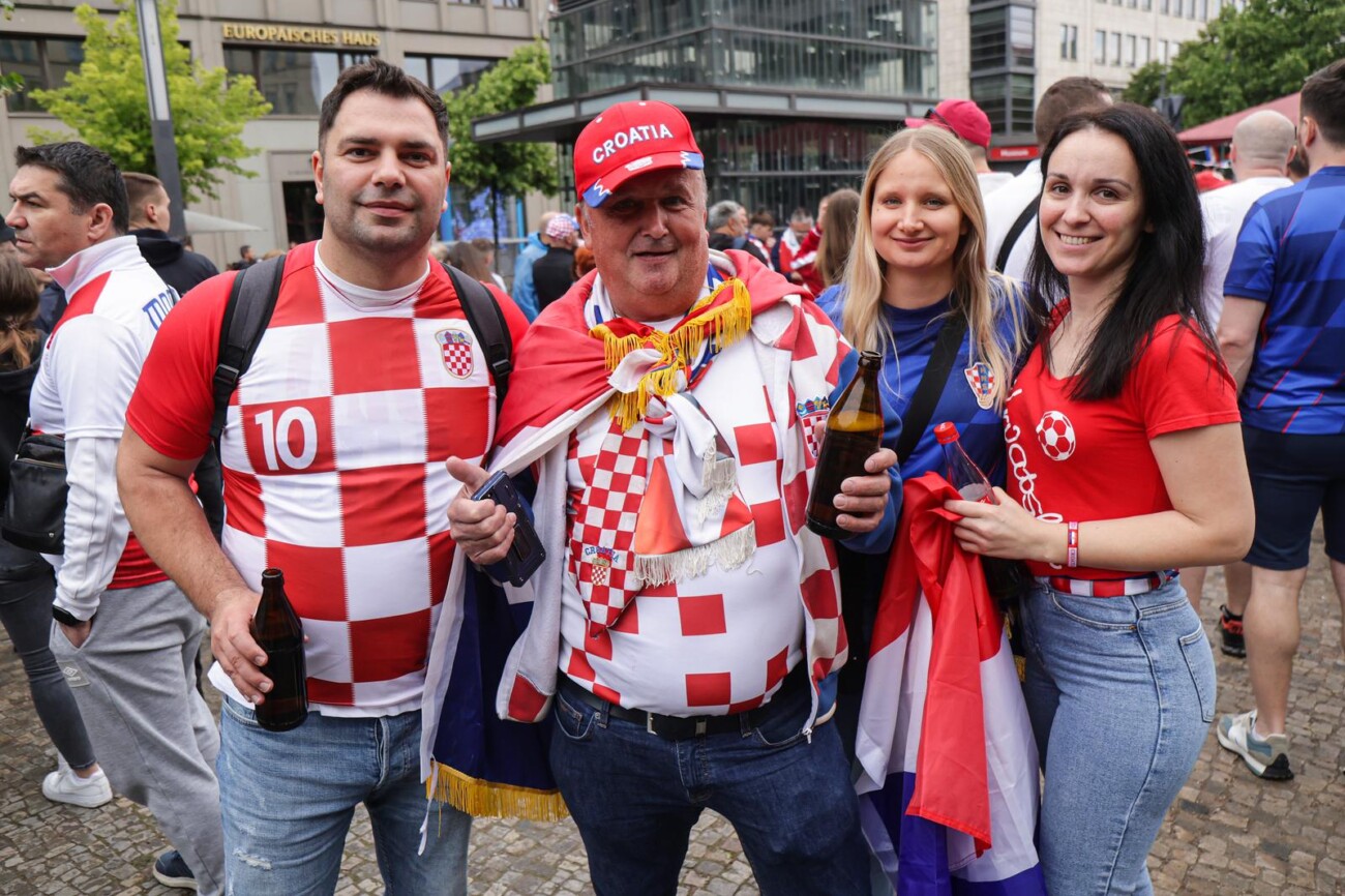 Berlin: Navijačko ludilo je počelo