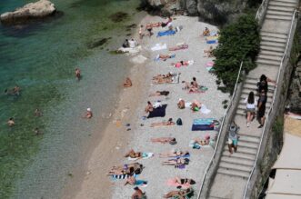 Rijeka: Kupači na gradskoj plaži Sablićevo