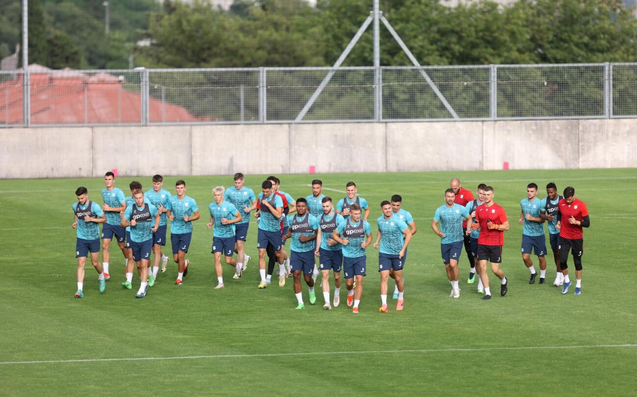 Nogometaši Rijeke počeli s pripremama za slijedeću sezonu Nogometaši Rijeke počeli s pripremama za slijedeću sezonu