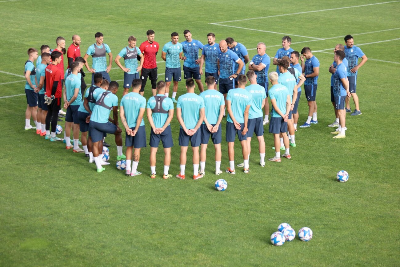 Nogometaši Rijeke počeli s pripremama za slijedeću sezonu Nogometaši Rijeke počeli s pripremama za slijedeću sezonu