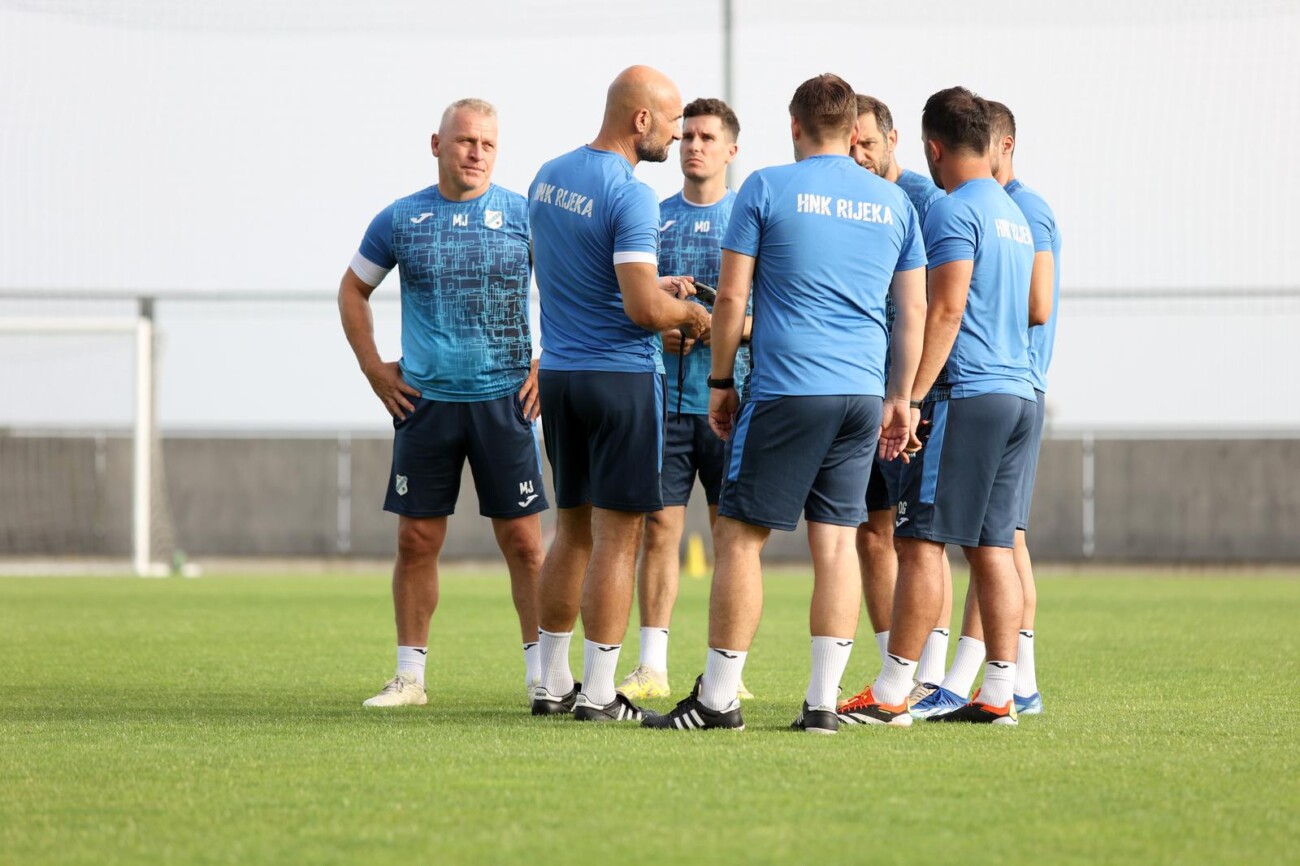 Nogometaši Rijeke počeli s pripremama za slijedeću sezonu Nogometaši Rijeke počeli s pripremama za slijedeću sezonu