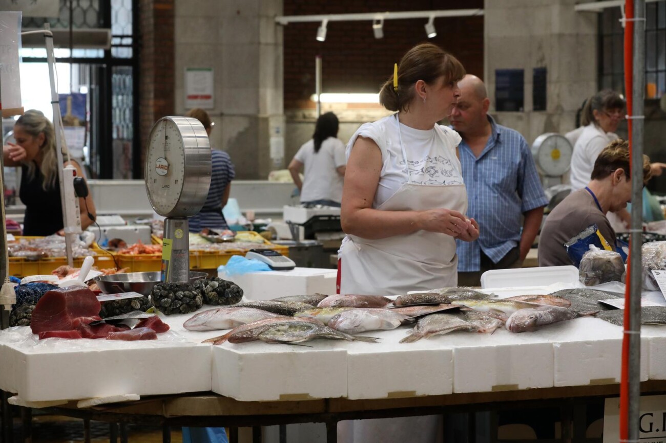 Rijeka: Bogata ponuda ribe na riječkoj ribarnici