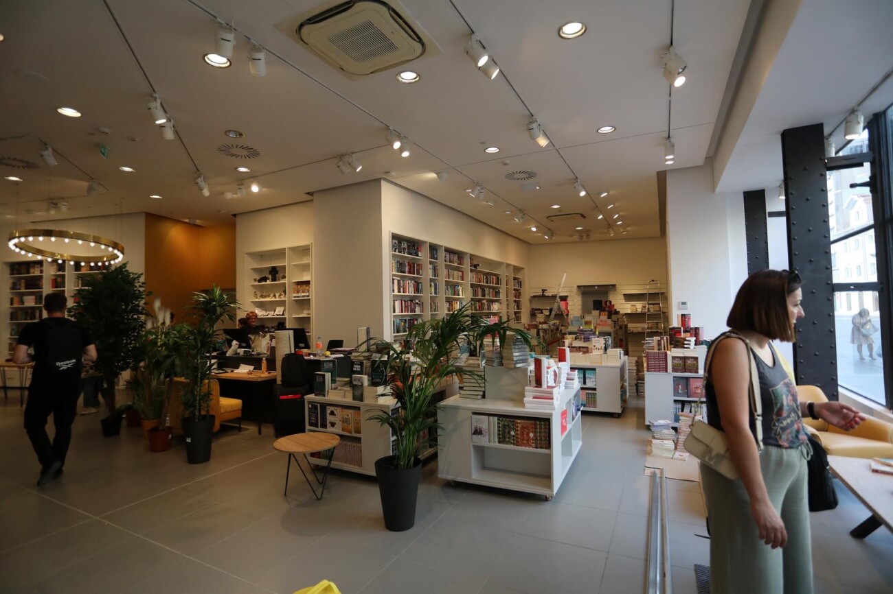 Rijeka: Ure??uje se nova VBZ-ova knjiara na Korzu