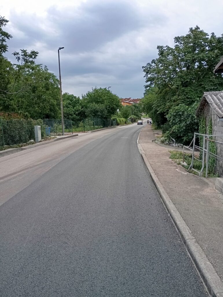 Radovi-na-asfaltiranju-prometnica-na-Gornjem-Zametu-6 Radovi-na-asfaltiranju-prometnica-na-Gornjem-Zametu-6