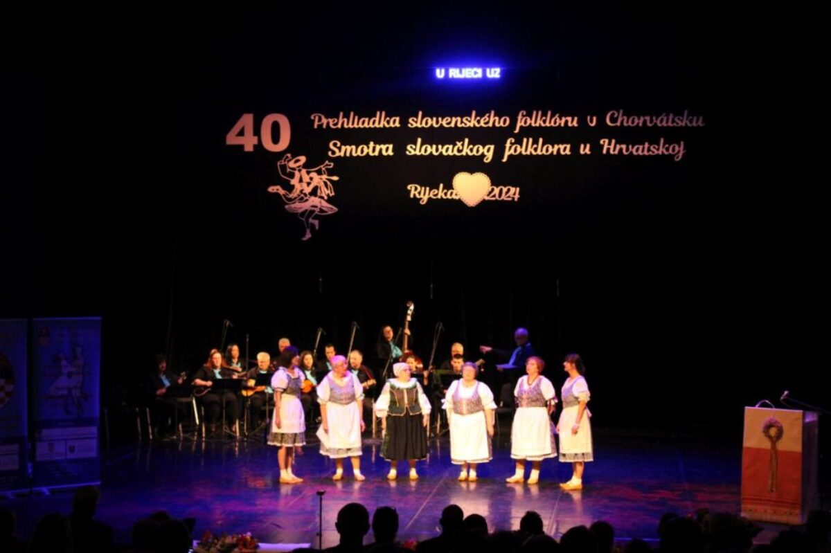 matica slovacka folklor (4)