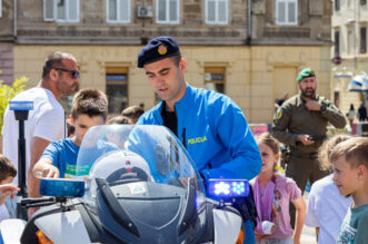 postani -Policajac-policajka– Dan otvorenih vrata-5