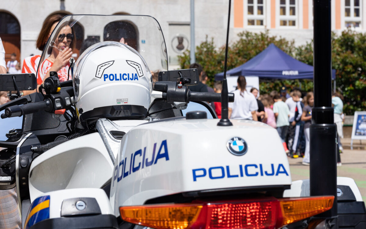 postani -Policajac-policajka-- Dan otvorenih vrata policija-29