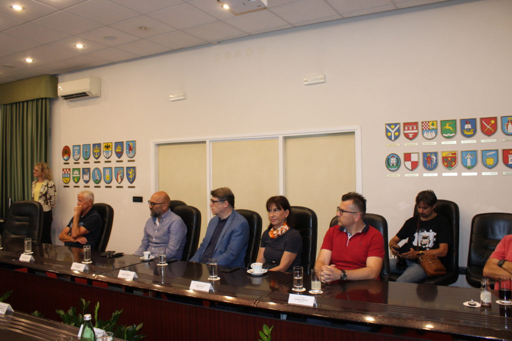 IMG_0022-1024×683 IMG_0022-1024×683