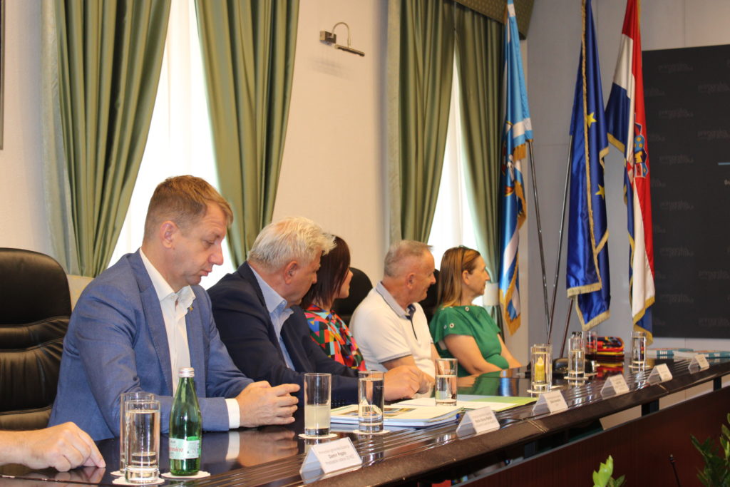 IMG_0026-1024×683 IMG_0026-1024×683