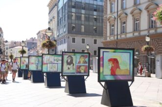 Otvorenje-izložbe-Sve-boje-mog-autizma-Svena-Klasića-14