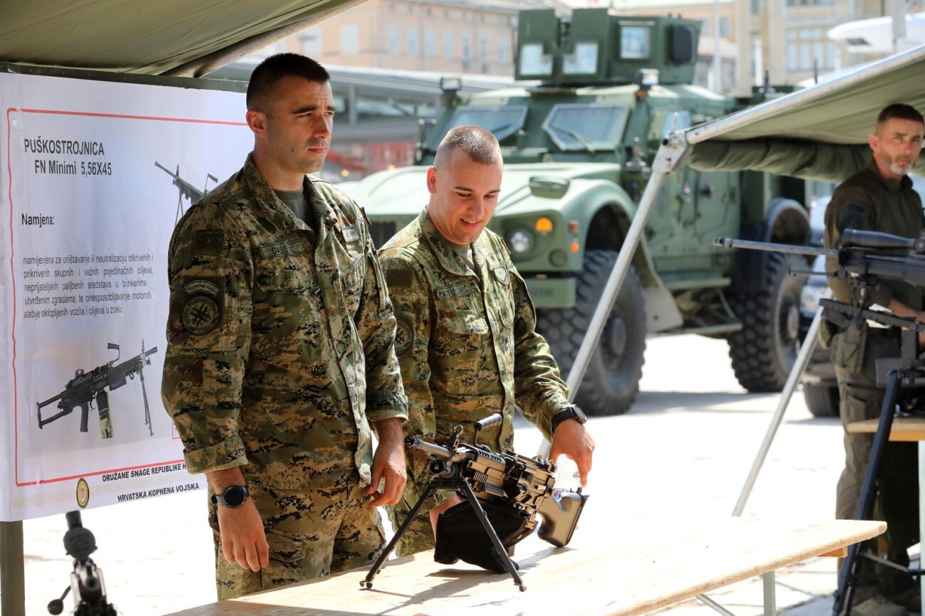 Rijeka: Pripadnici MORH-a na Gatu Karoline riječke Rijeka: Pripadnici MORH-a na Gatu Karoline riječke