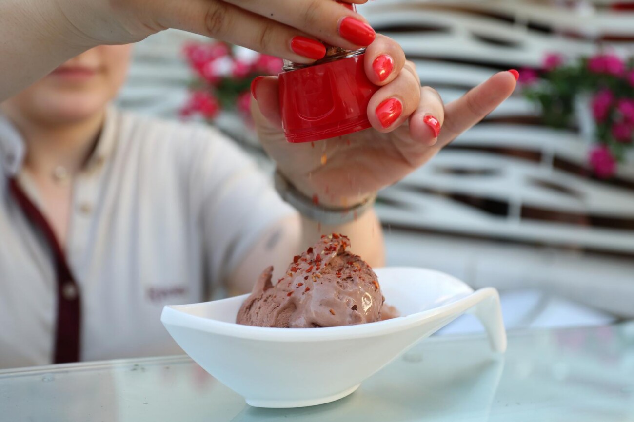 Njivice: Festival sladoleda na rivi