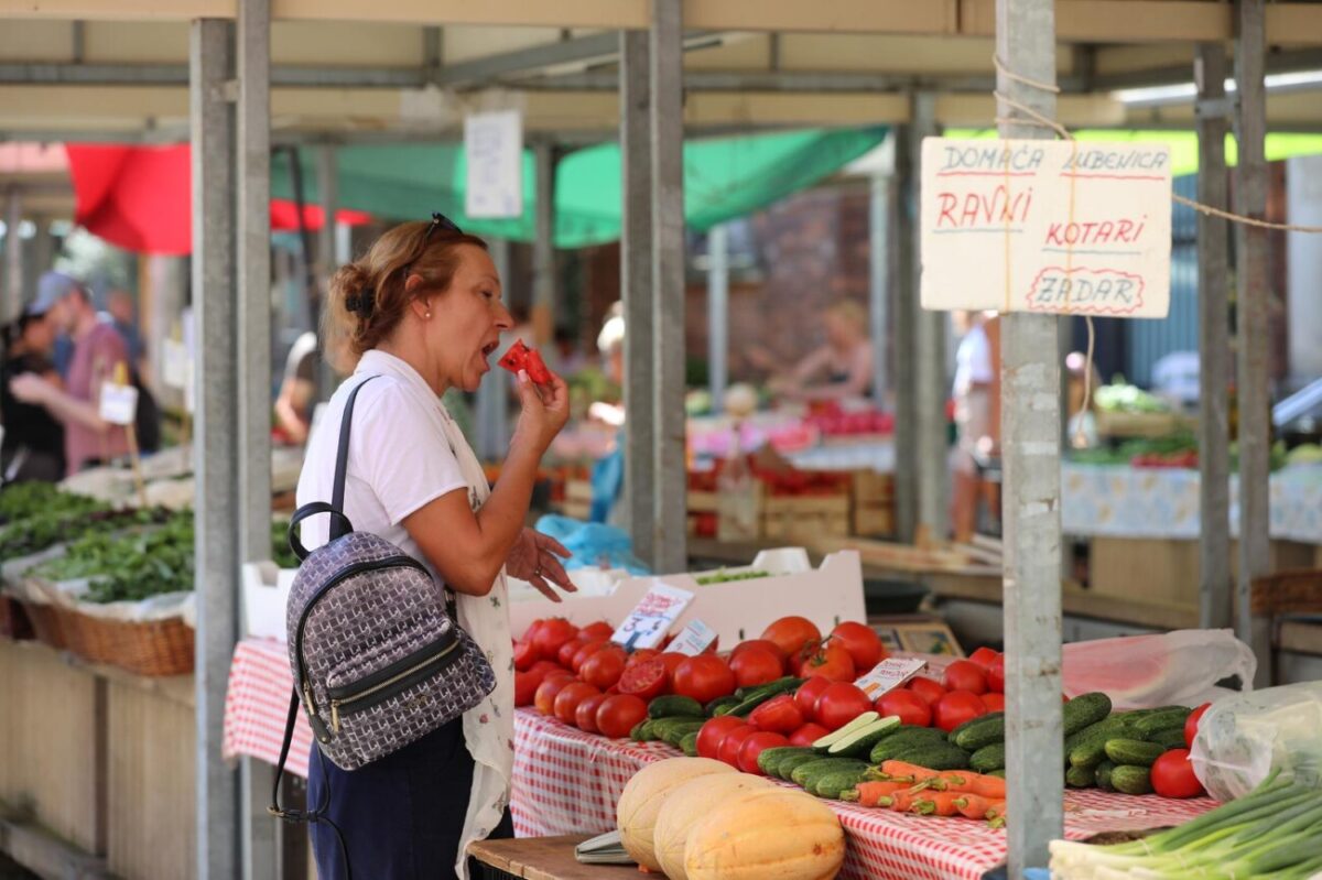 Rijeka: Ljetna ponuda na gradskoj trnici