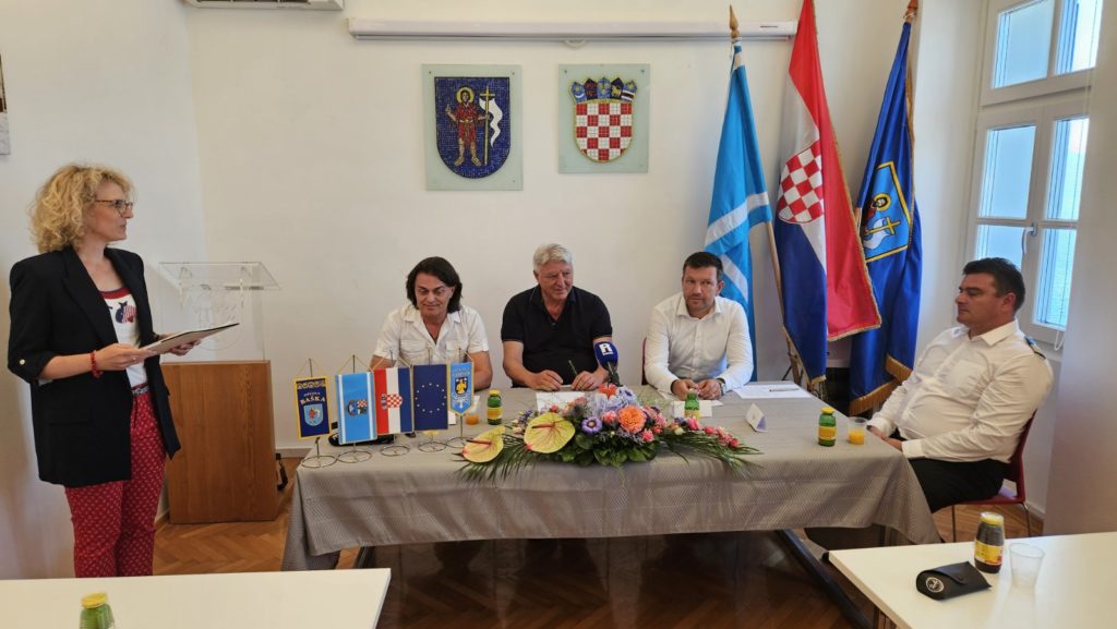 lopar baska linija pgž (7) lopar baska linija pgž (7)