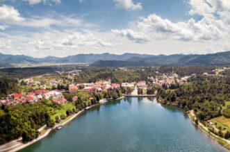 1 Općina Fužine s pogledom na jezero Bajer panorama photo by Mario Jurina