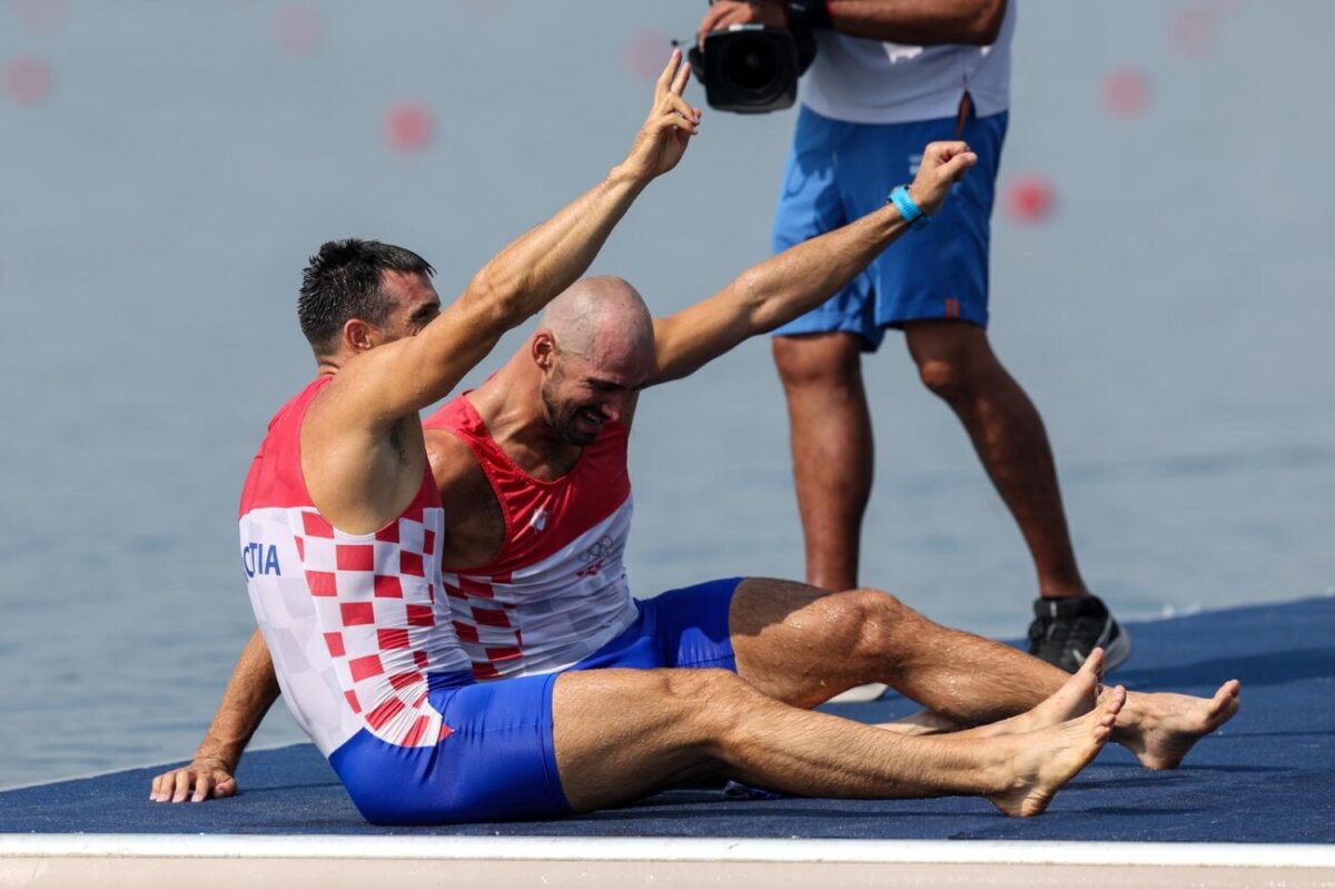 Pariz: Braća Sinković osvojila zlato na Olimpijskim igrama u dvojcu bez kormilara