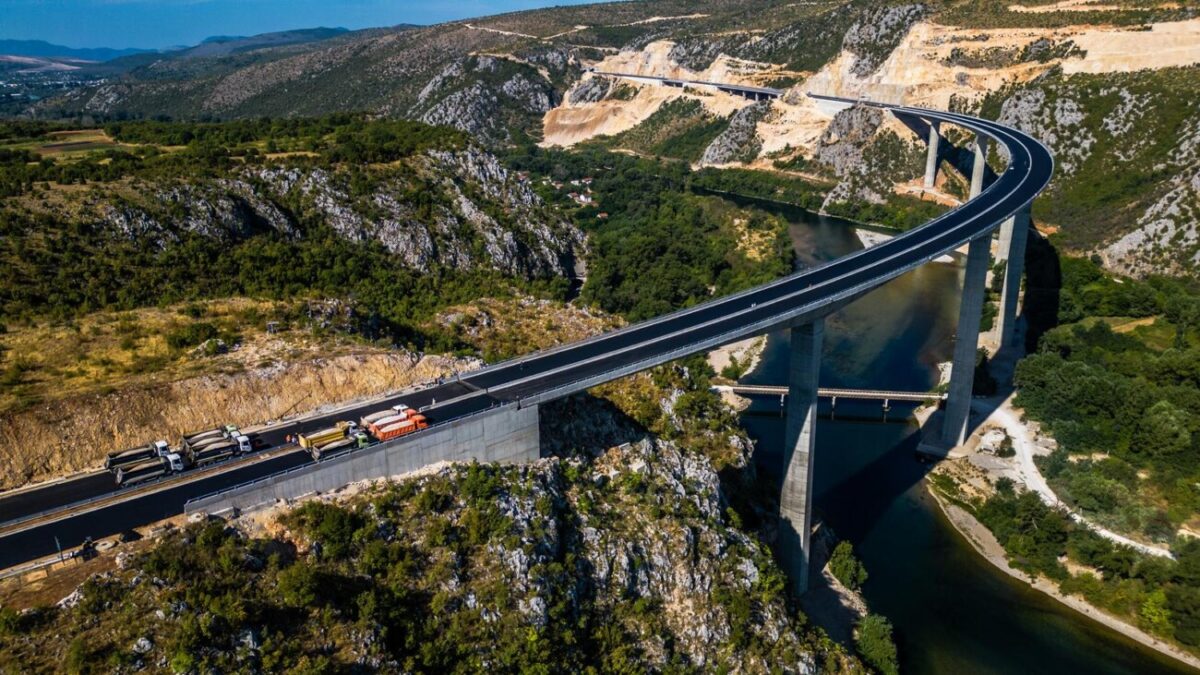 Čapljina: Kamioni testirali most “Hercegovina” na dionici Počitelj – Zvirovići