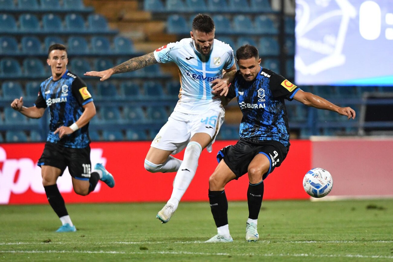 Varaždin: Varaždin i Rijeka sastali se u 2. kolu SuperSport HNL-a Varaždin: Varaždin i Rijeka sastali se u 2. kolu SuperSport HNL-a