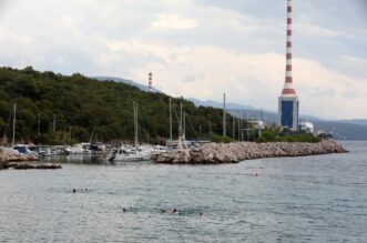 Rijeka: Rijetki kupači na plaži Nova voda