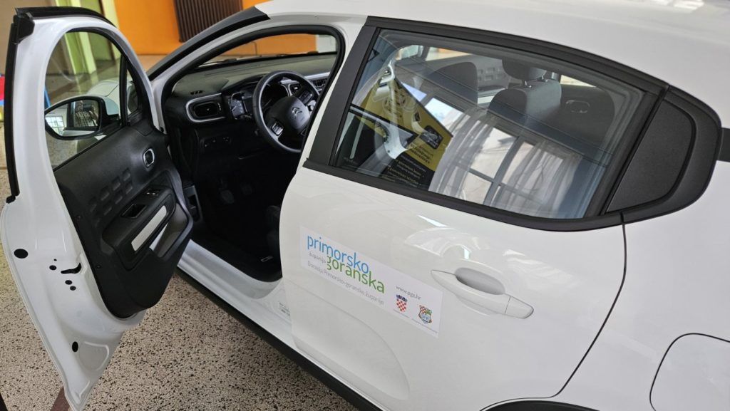 Prometna-skola-nova-vozilo-27082024-4-1024×577 Prometna-skola-nova-vozilo-27082024-4-1024×577