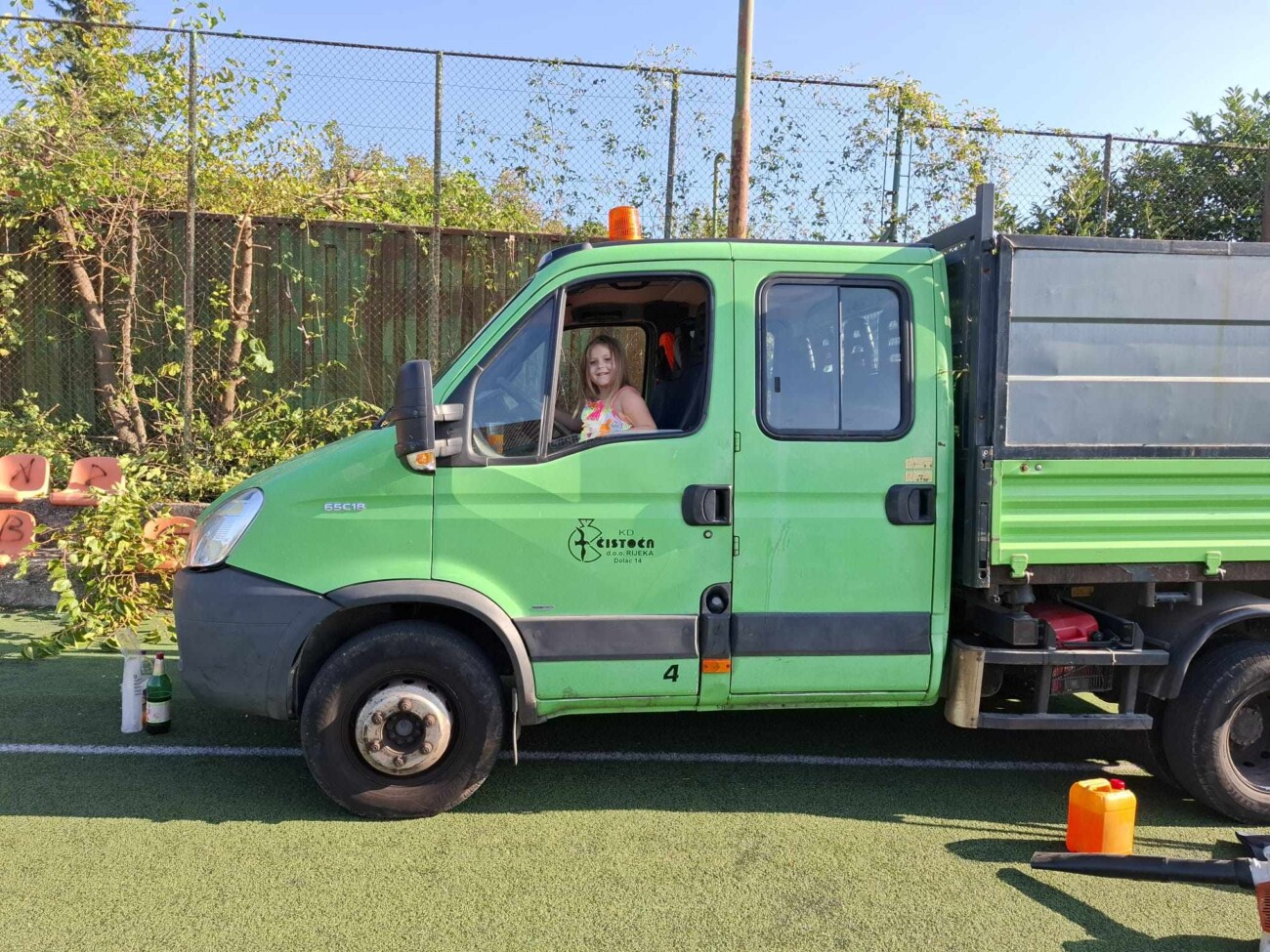 Najmlađa-sudionica-ekološke-akcije Najmlađa-sudionica-ekološke-akcije