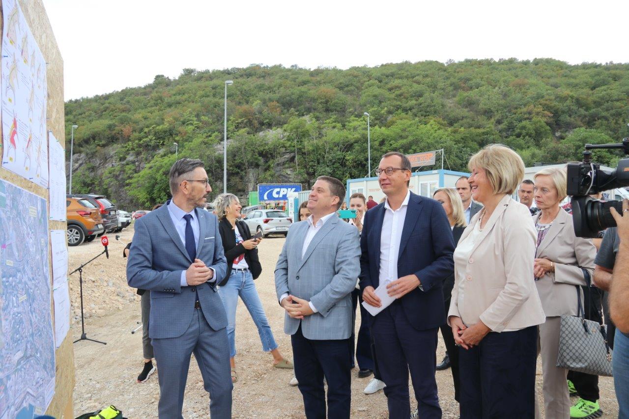 Obilazak-radova-na-raskrižjima-na-čvoru-Škurinje-7 Obilazak-radova-na-raskrižjima-na-čvoru-Škurinje-7