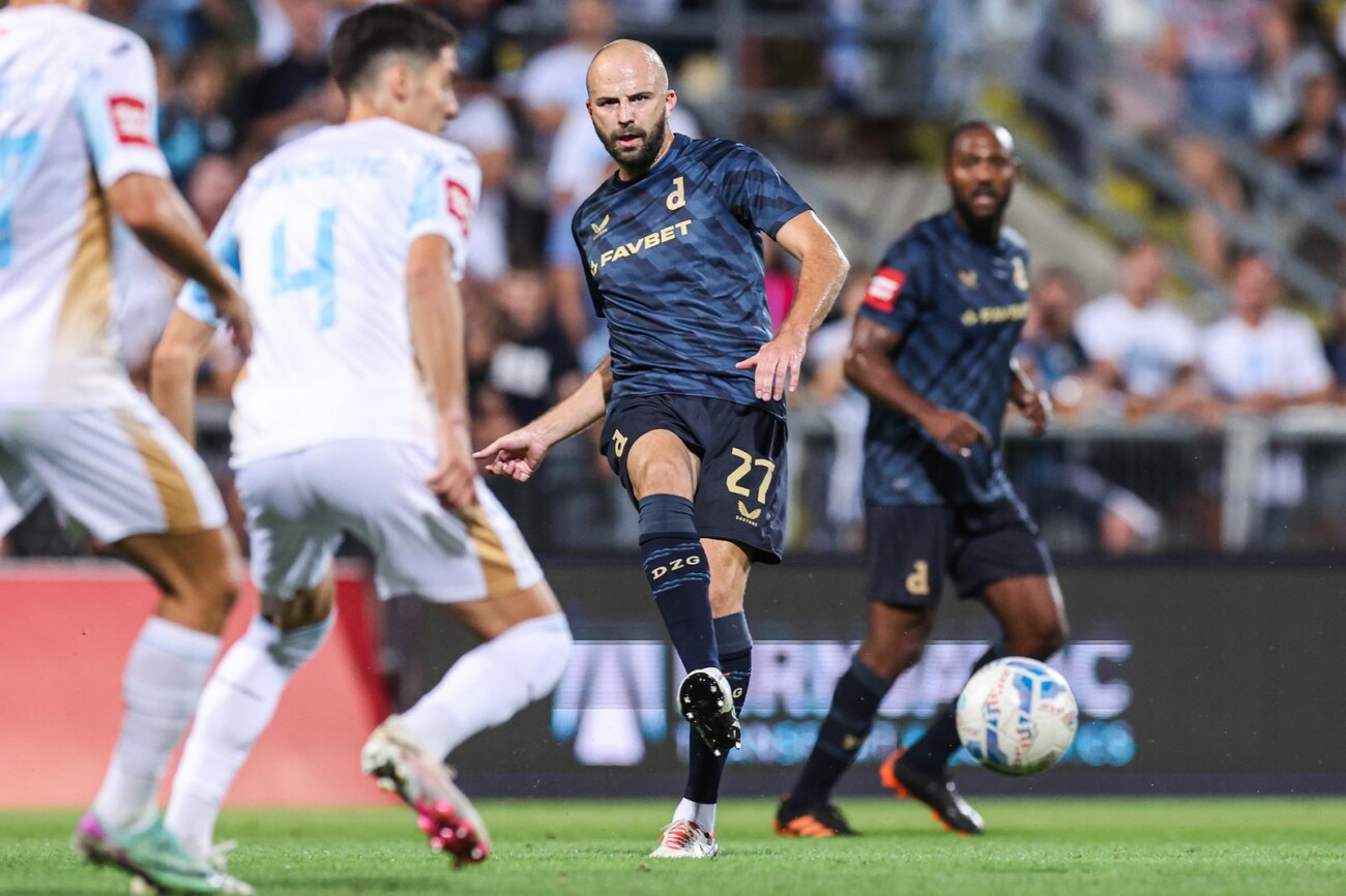 Rijeka i Dinamo sastali se u 5. kolu SuperSport HNL-a Rijeka i Dinamo sastali se u 5. kolu SuperSport HNL-a