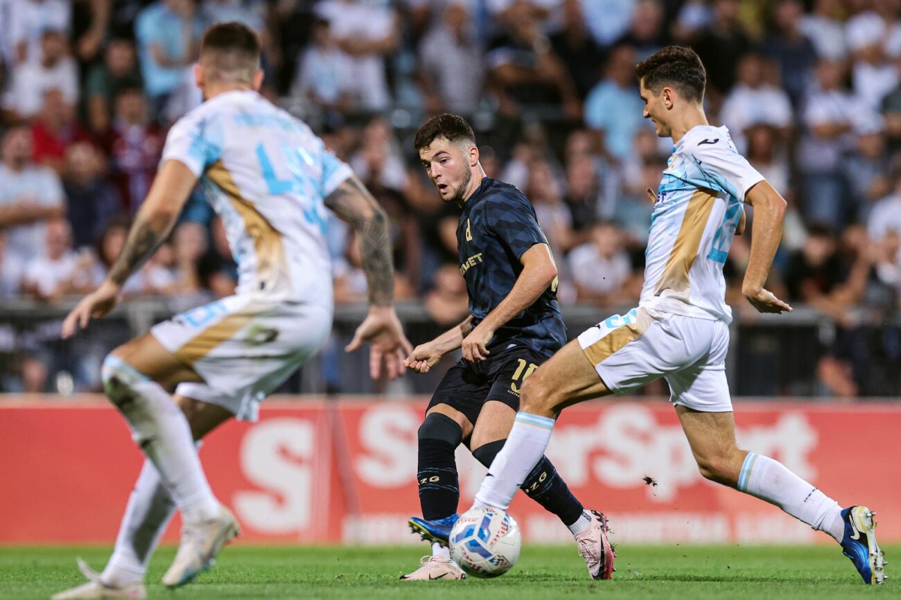 Rijeka i Dinamo sastali se u 5. kolu SuperSport HNL-a Rijeka i Dinamo sastali se u 5. kolu SuperSport HNL-a