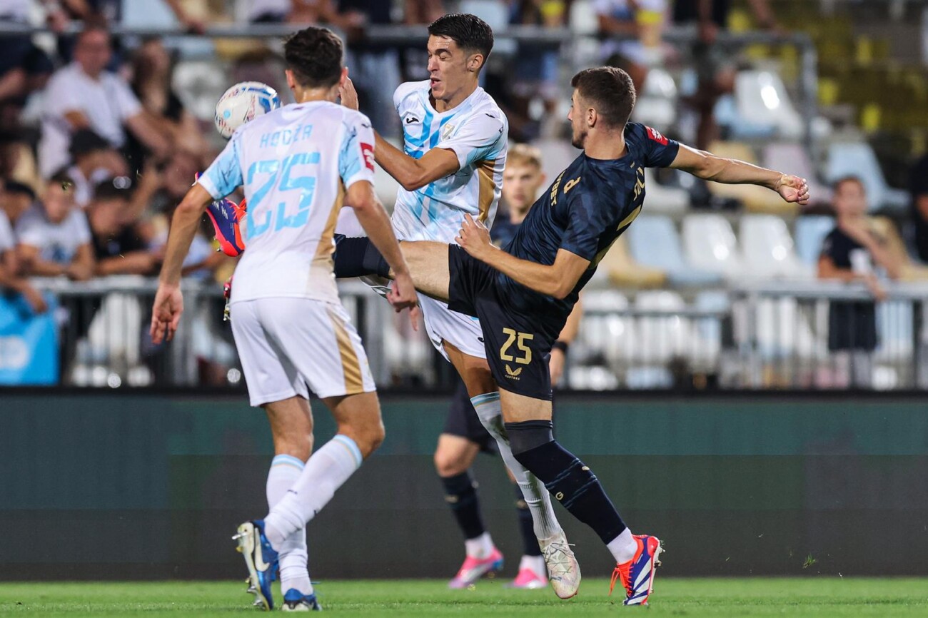 Rijeka i Dinamo sastali se u 5. kolu SuperSport HNL-a Rijeka i Dinamo sastali se u 5. kolu SuperSport HNL-a