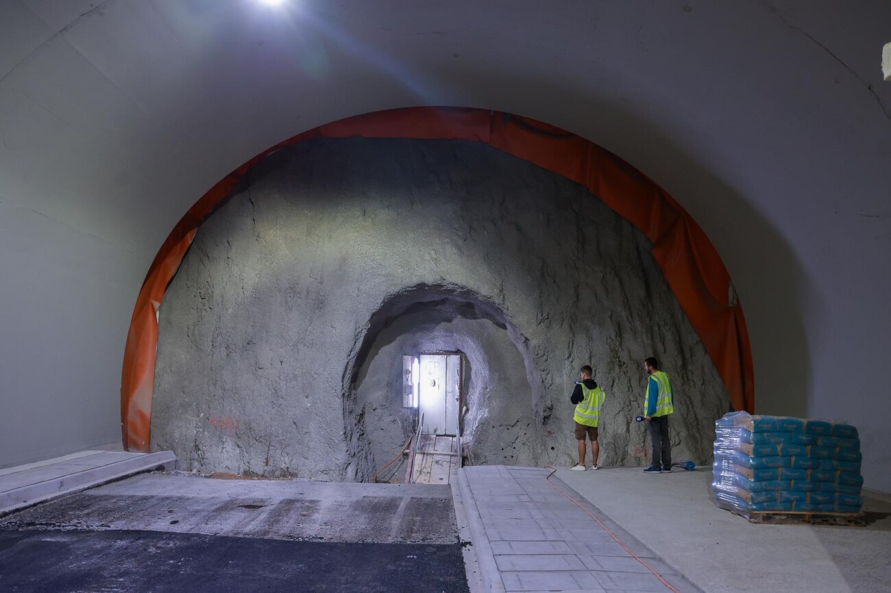 Obilazak dovršene nove cijevi Tunela Učka koja se danas pušta u promet Obilazak dovršene nove cijevi Tunela Učka koja se danas pušta u promet