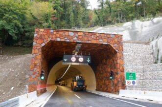 Obilazak dovršene nove cijevi Tunela Učka koja se danas pušta u promet