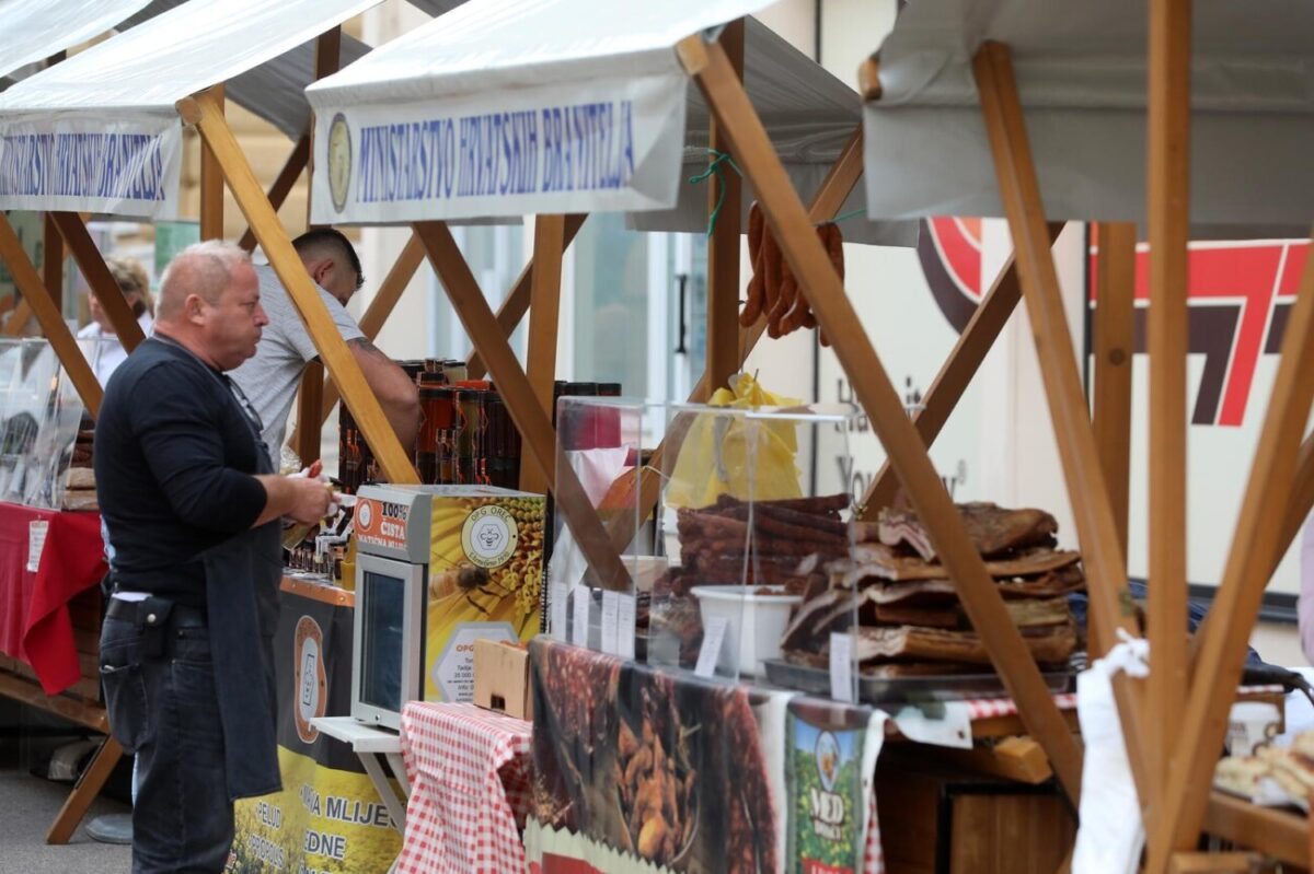 Rijeka: Sajam proizvoda braniteljskih zadruga