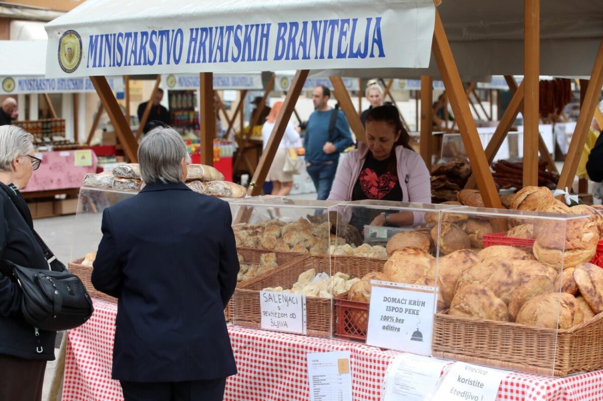 Rijeka: Sajam proizvoda braniteljskih zadruga