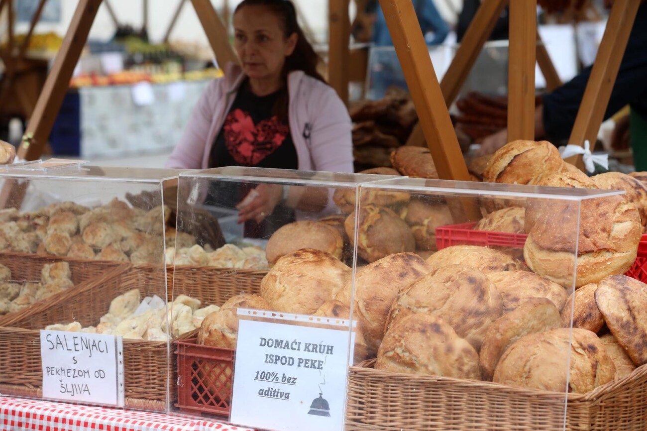 Rijeka: Sajam proizvoda braniteljskih zadruga Rijeka: Sajam proizvoda braniteljskih zadruga