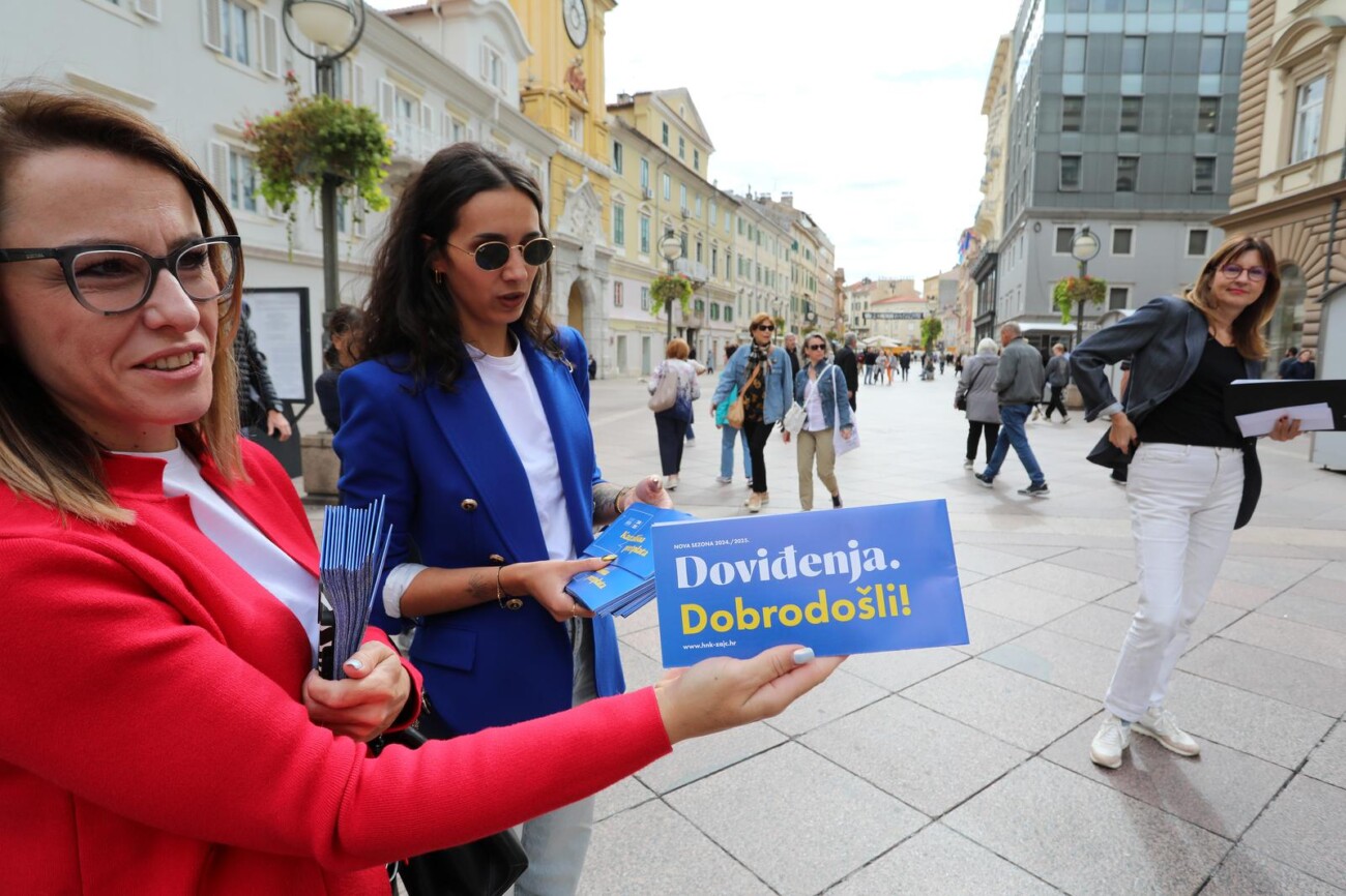 Rijeka: Dijelovi mjuzikla “Sunset Boulevard” izvedeni na Korzu Rijeka: Dijelovi mjuzikla “Sunset Boulevard” izvedeni na Korzu