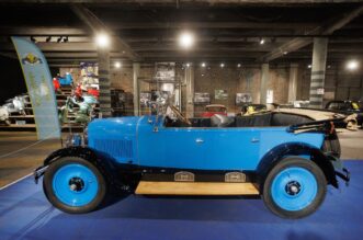 Rijeka: Izložba oldtimer automobila u Exportdrvu