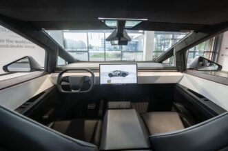 Tesla Cybertruck stigao u Hrvatsku, ali može se samo gledati