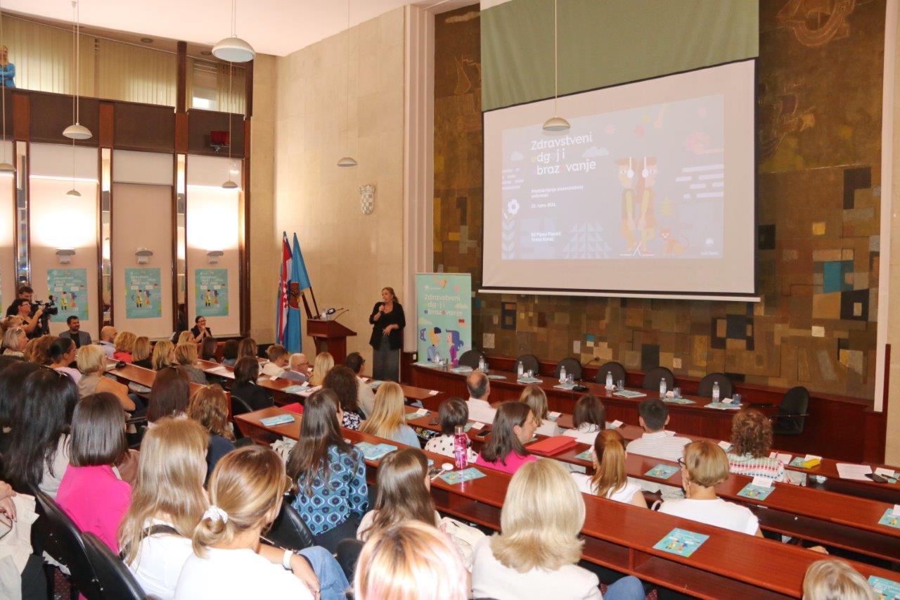 Predstavljanje-priručnika-Zdravstvenog-odgoja-i-obrazovanja-8 Predstavljanje-priručnika-Zdravstvenog-odgoja-i-obrazovanja-8