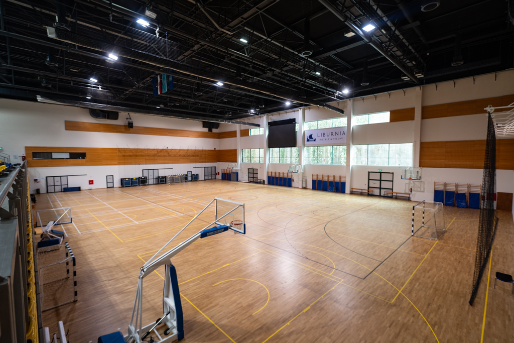 dvorana opatija preuredena (5) dvorana opatija preuredena (5)