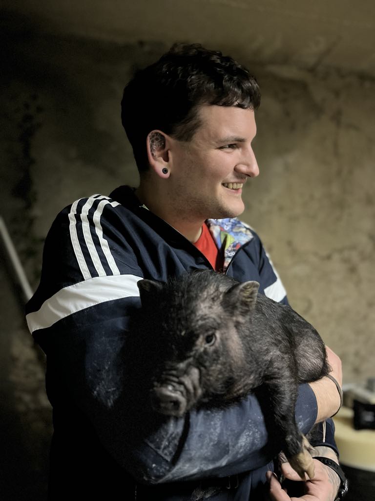 04f15724-e1c0-46e8-9713-9ca728cf0f45 04f15724-e1c0-46e8-9713-9ca728cf0f45