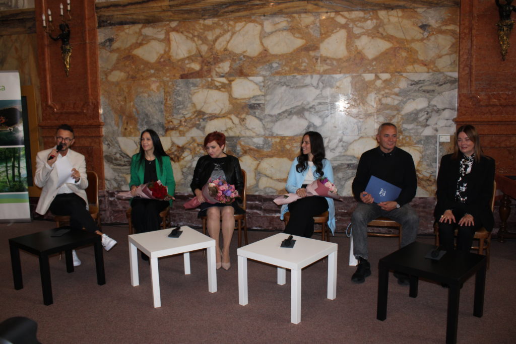 10-Dodjela-nagrada-ucitelji-14-1024×683 10-Dodjela-nagrada-ucitelji-14-1024×683