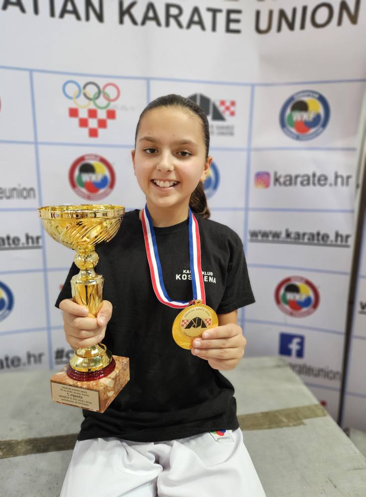 464687505_956681679822039_944228477719824018_n 464687505_956681679822039_944228477719824018_n