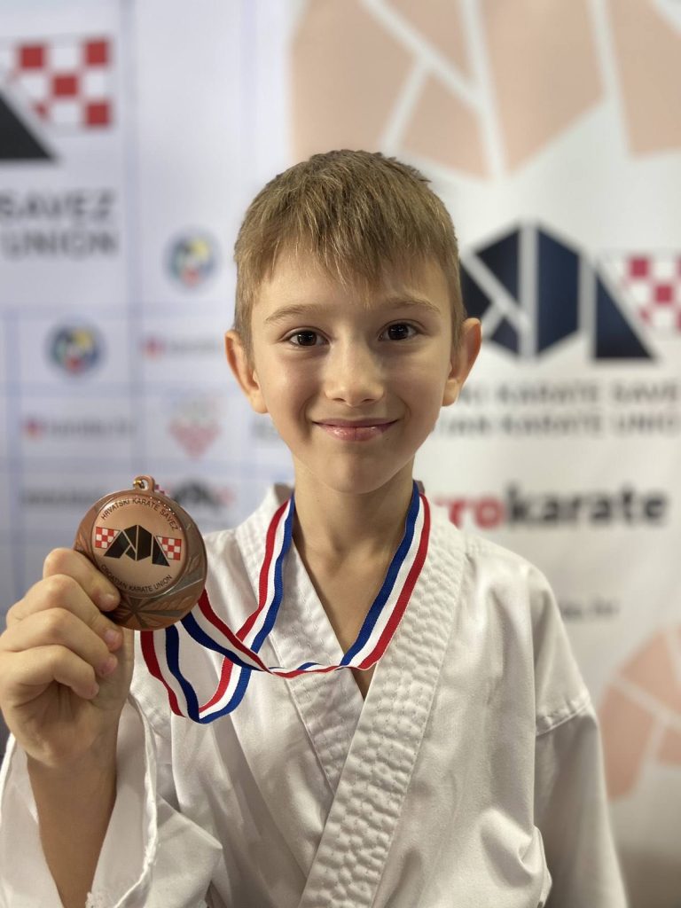 464688977_956681923155348_1113607674292208330_n-768×1024 464688977_956681923155348_1113607674292208330_n-768×1024