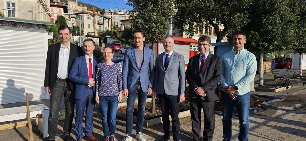 464825447_936935951673781_7718795341719030675_n 464825447_936935951673781_7718795341719030675_n