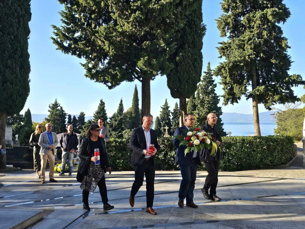 5-1-1024×768 5-1-1024×768